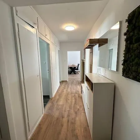 Neues In Stuttgart *